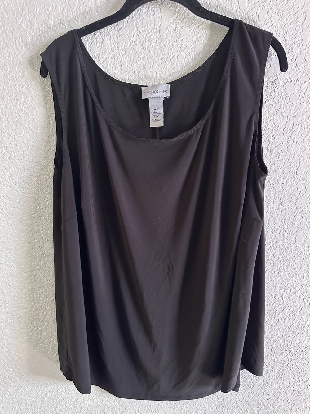 Catherines Black Sleeveless Scoop Neck Top
